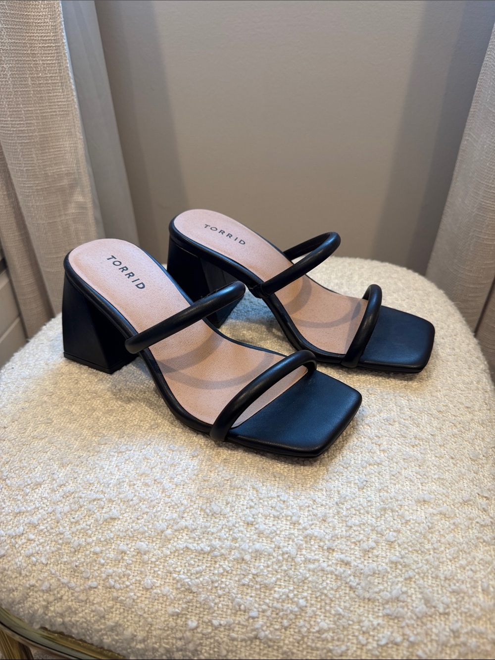 Never Worn! torrid Black Double-Strap Block Heel Sandals WW